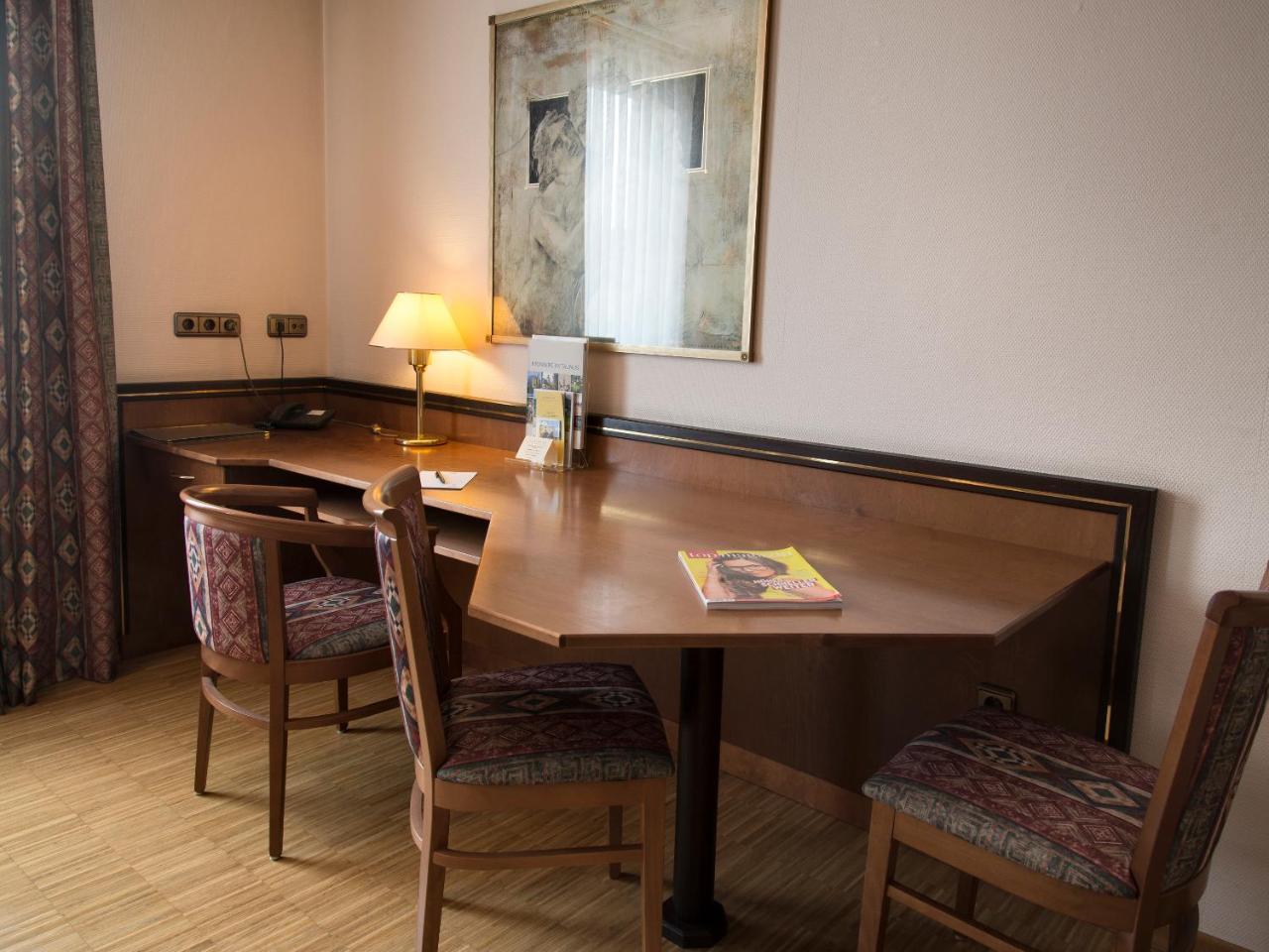 Posthaus Hotel Residenz Kronberg im Taunus Extérieur photo